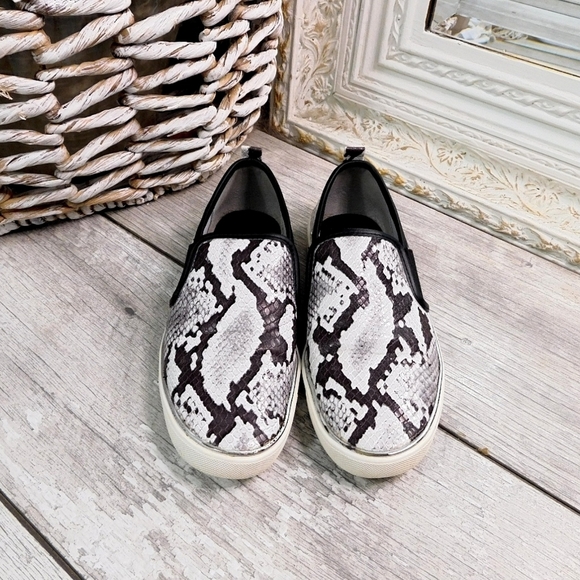 ALDO WMN 6.5 LTHR SNAKE SKIN SLIP ON LOAFERS - Picture 6 of 8